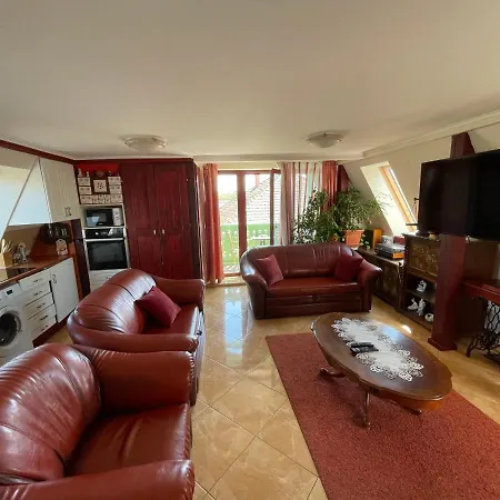 Tamas Sziveben- Egesz Evben Nyitva! Apartament *