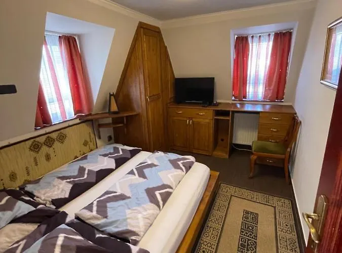 Tamas Sziveben- Egesz Evben Nyitva! Appartement
